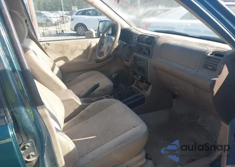 2001 Honda Passport Ex/Lx from USA, damaged, VIN 4S6CK58WX14416650